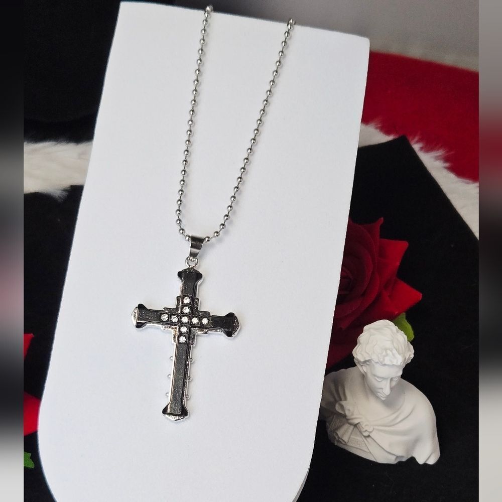 Dark KnightโGothic Cross Necklace Black Obsidian Style Silver Cross 24โ Chain